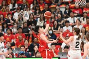 虎扑体育下载:“双塔”闪光 中国女篮热身赛击败日本队