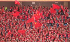 虎扑体育下载:追光 | 国足再战沙特，熬夜也值得！